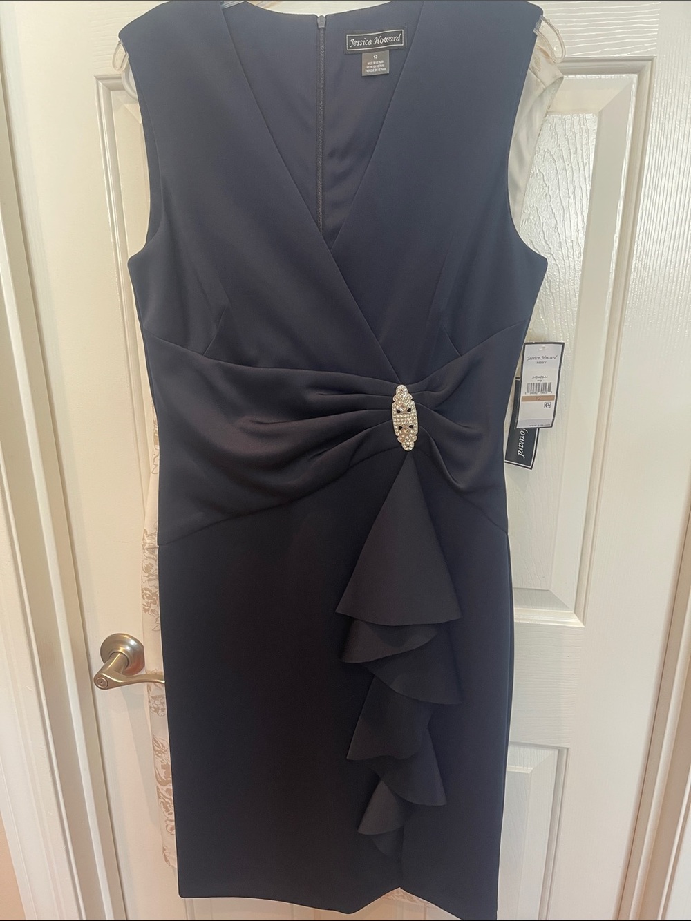 Jessica Howard Navy Sleeveless Midi Dress with Ruffle and Brooch - Picture 4 of 8